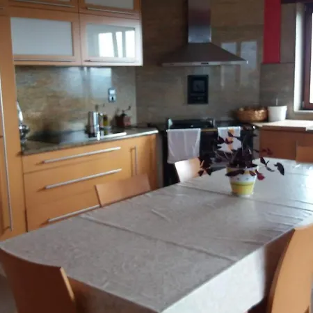 Casa Aida Pensión *